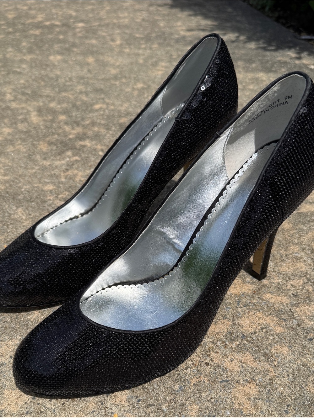 Black Sequin High Heel Pumps